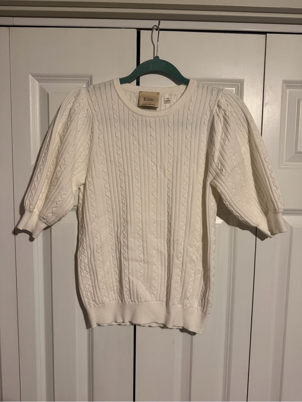 Elie Tahari Cream Cable-Knit Short Sleeve Sweater